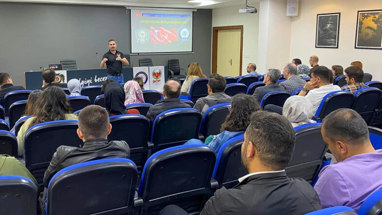 Teröre Karşı En Güçlü Kalkan Aile