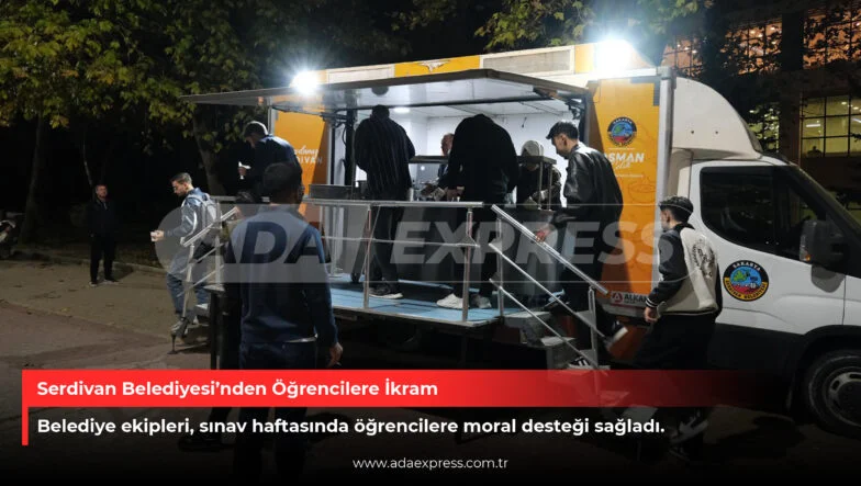 Serdivan Belediyesi’nden Öğrencilere İkram