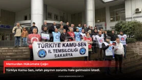 Sakarya’da Türkiye Kamu-Sen üyeleri kamu çalışanlarının talepleri için basın açıklaması yaptı