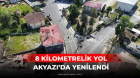 Akyazı’da sıcak asfalt çalışmasıyla yenilenen mahalle yolu ve bölgede çalışan ekipler