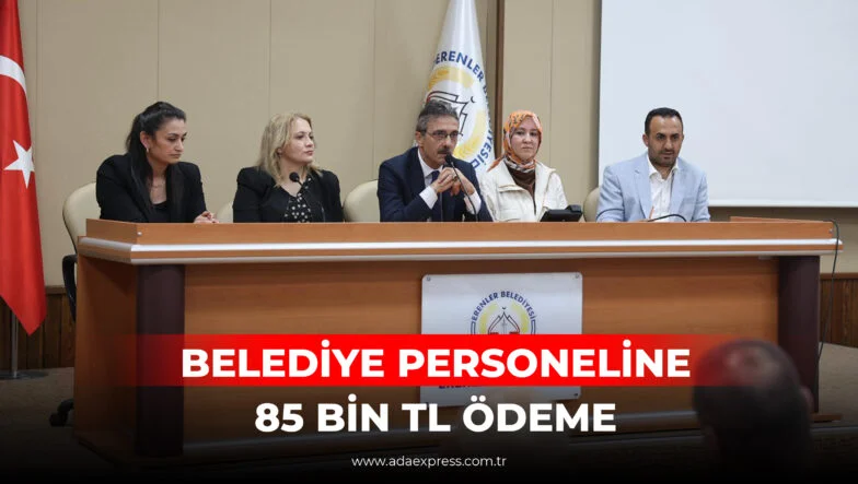 Erenler Belediyesi ile VakıfBank arasında imzalanan promosyon anlaşmasını açıklayan Başkan Şenol Dinç