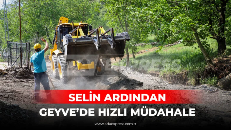 SASKİ ekiplerinin Geyve Dereköy Mahallesi’nde sel sonrası içme suyu hattı yenileme çalışması